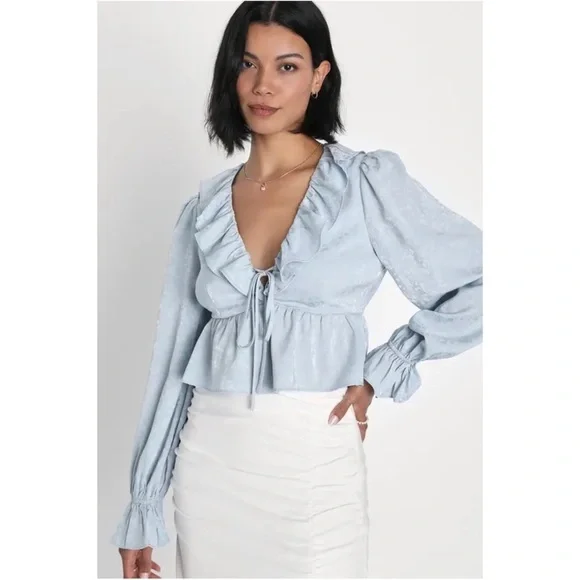 NWT LULUS Charming Style Light Blue Floral Satin Ruffle Long Sleeve Top Size L - Picture 1 of 10